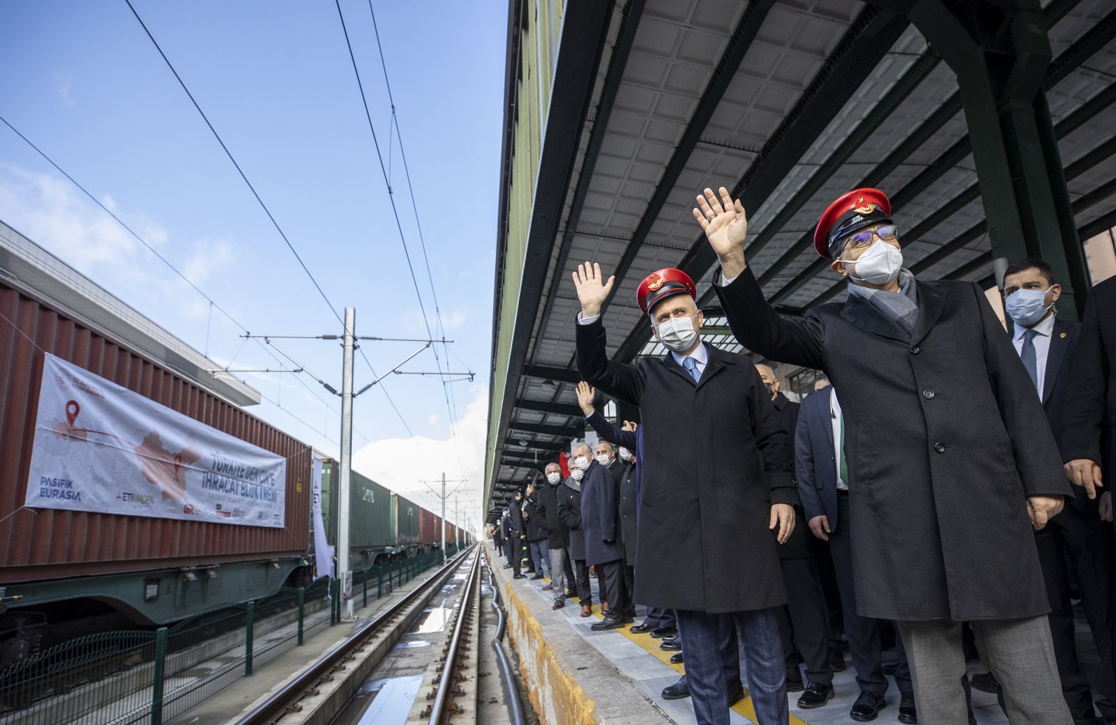 Bakan Dönmez açıkladı: Borun Çin'e yolculuğu başladı