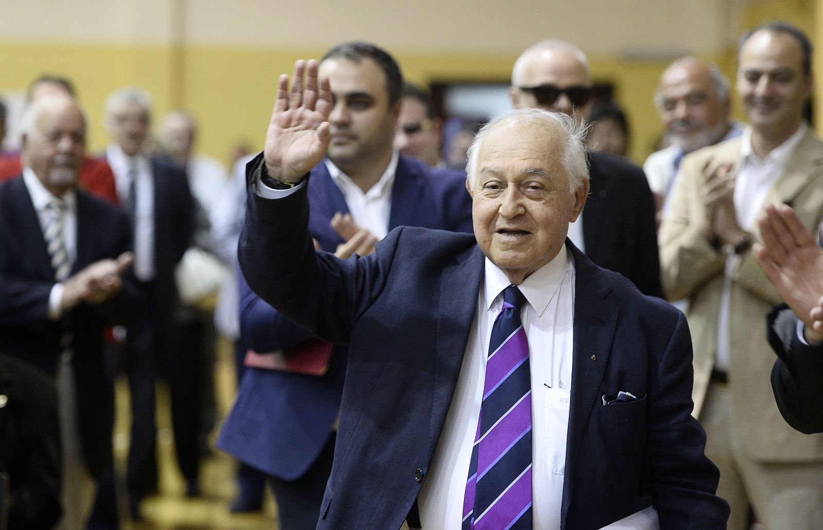 Galatasaray eski başkanı Duygun Yarsuvat hayatını kaybetti Galatasaray eski başkanı Duygun Yarsuvat hayatını kaybetti