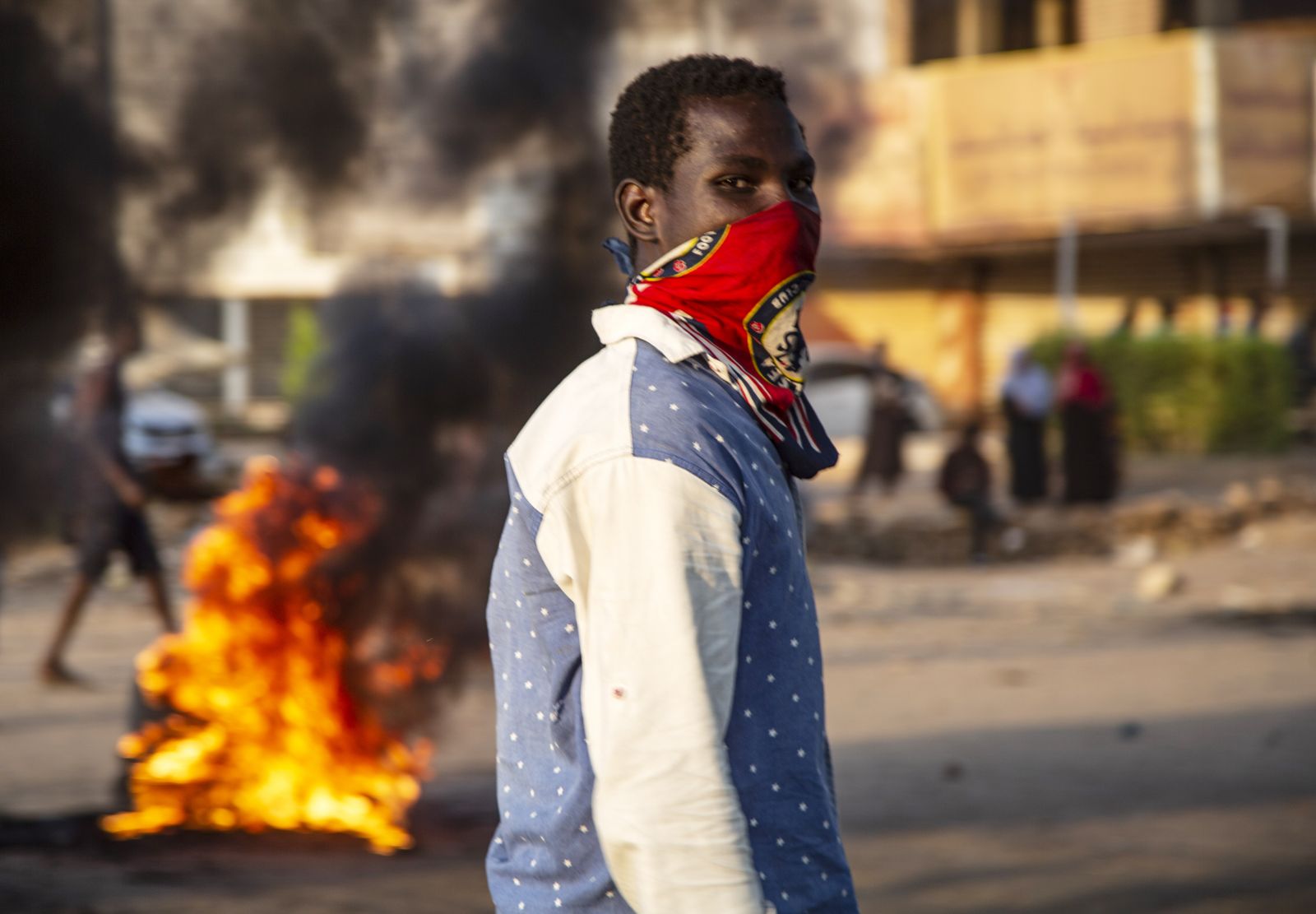 Askerler tarafından alıkonulan Sudan Başbakanı serbest kaldı Askerler tarafından alıkonulan Sudan Başbakanı serbest kaldı