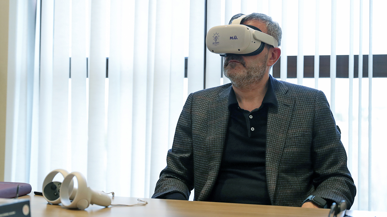 AK Parti'de ilk metaverse toplantısı yapıldı