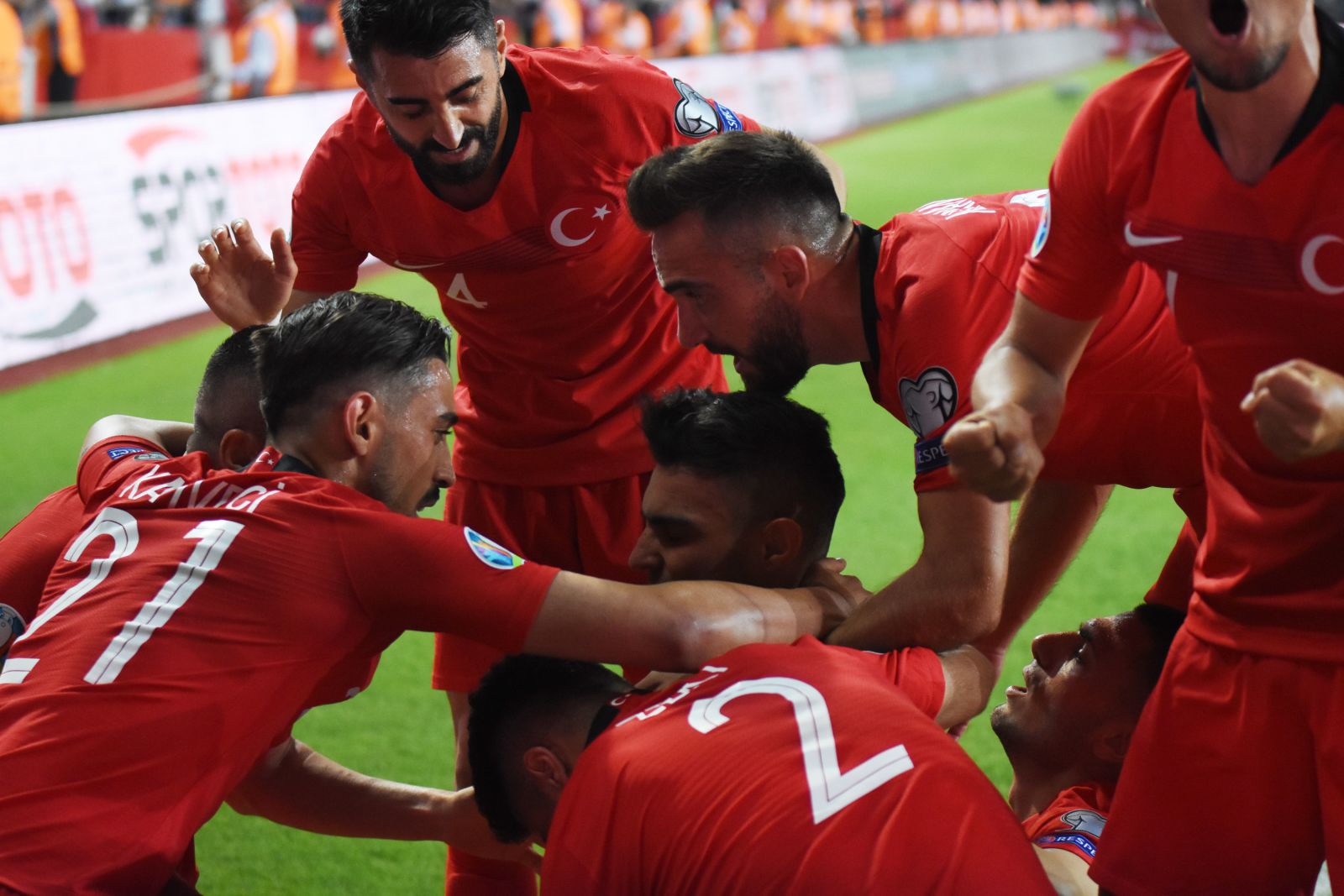 Konya'da tarih yazdık! Milliler son dünya şampiyonunu devirdi (Türkiye 2-0 Fransa) Konya'da tarih yazdık! Milliler son dünya şampiyonunu devirdi (Türkiye 2-0 Fransa)