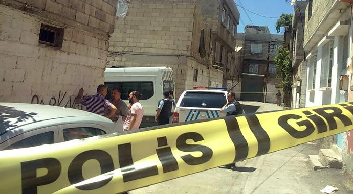 Gaziantep'te bir polis vuruldu