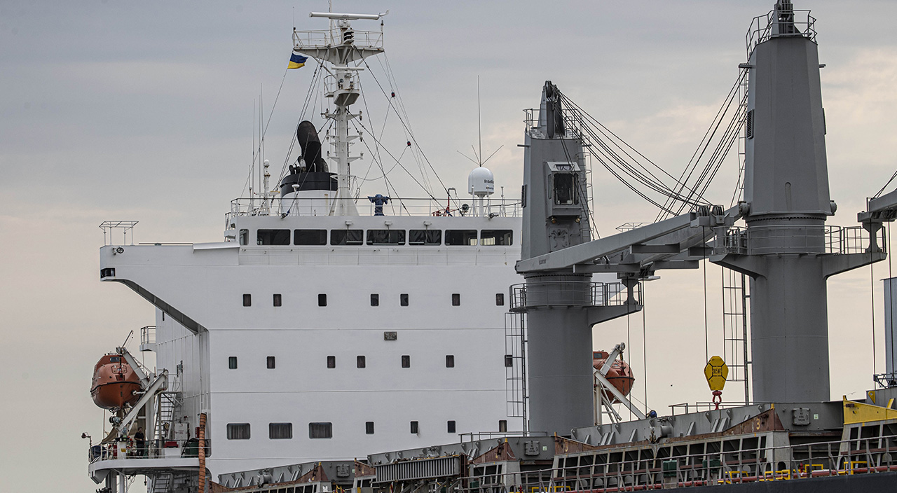 Tahıl sevkiyatı başladı! Odessa Limanı'ndan ilk gemi yola çıktı