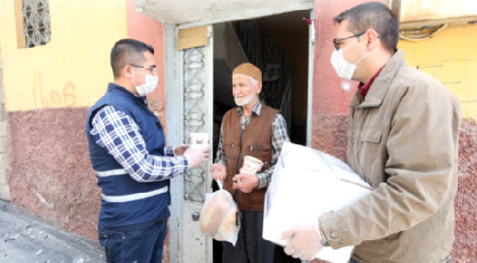 Gaziantep, ölümcül salgınla mücadelede öncü oldu
