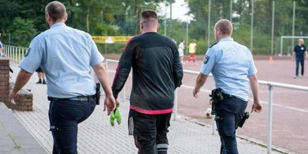 43 gol yedi, karakolluk oldu!