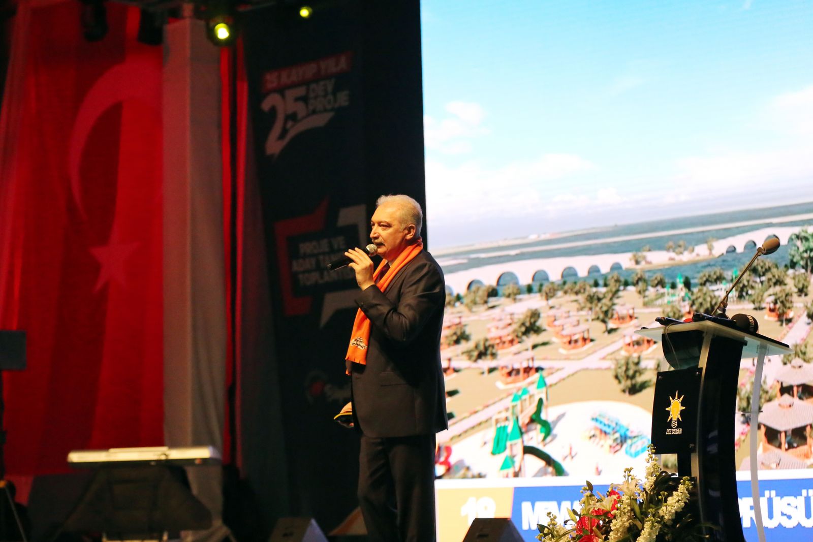 Mevlüt Uysal'dan Büyükçekmece'nin kayıp 25 yılına 25 dev proje