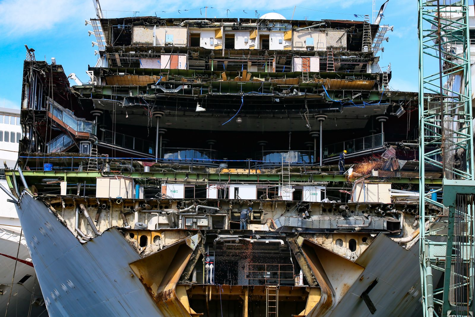 Hurda gemilerin geri dönüşümüyle ekonomiye yarım milyar dolarlık katkı