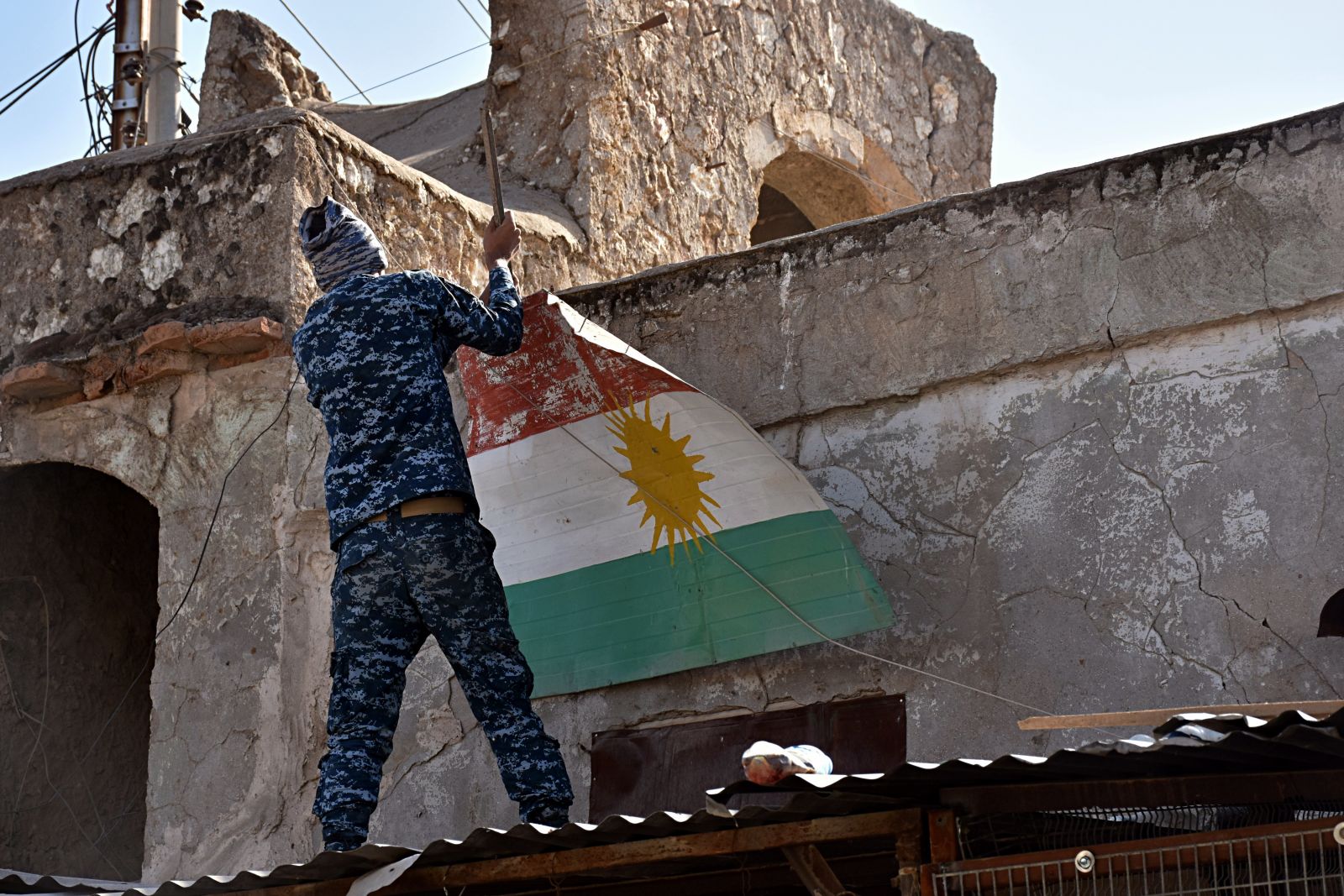 Irak güçleri ile Peşmerge arasında Altunköprü yakınında çatışma çıktı