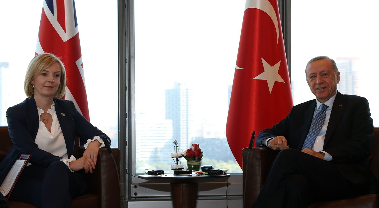 Cumhurbaşkanı Erdoğan, İngiltere Başbakanı Truss'ı kabul etti
