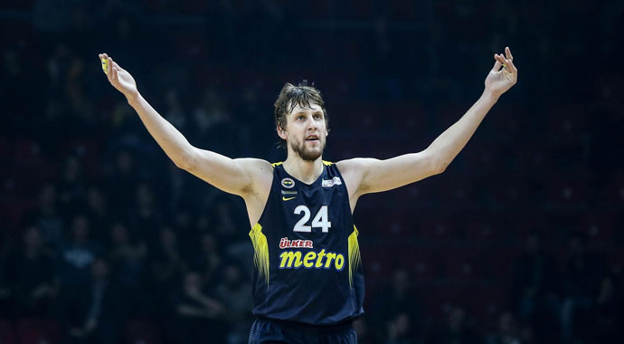 'Fenerbahçe’nin oyuncusu değilim'