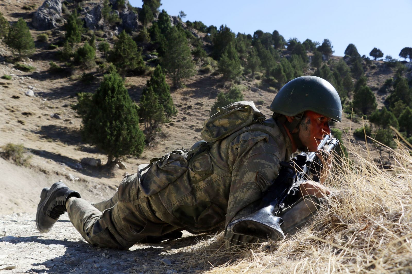 Komando birliklerine gitmenin yolu buradan geçiyor