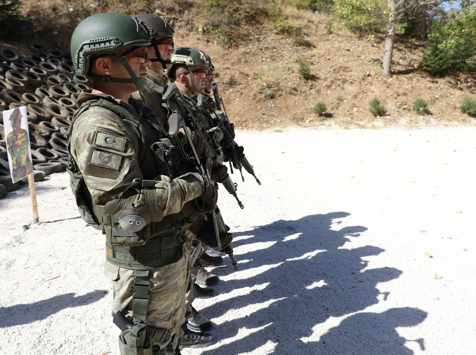 Komando birliklerine gitmenin yolu buradan geçiyor