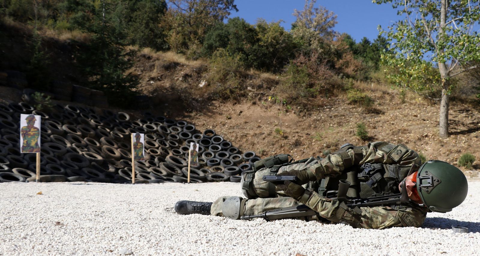 Komando birliklerine gitmenin yolu buradan geçiyor