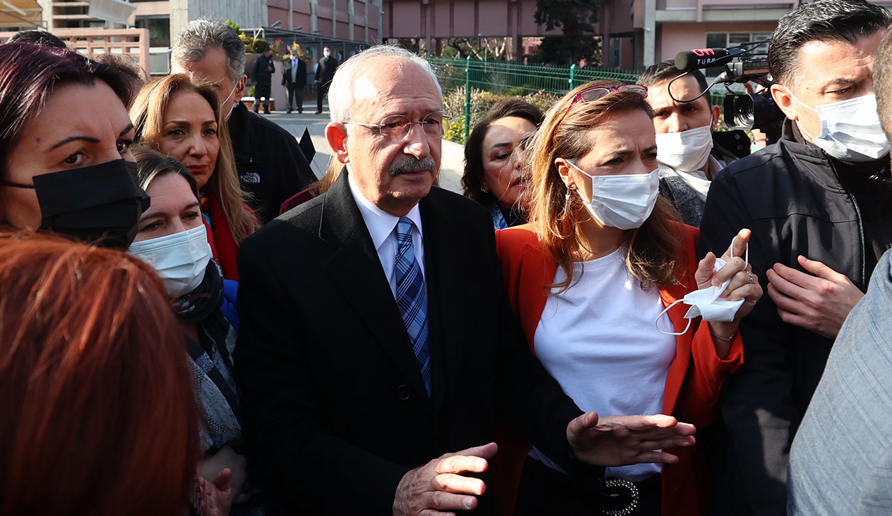 Randevusuz gitti, içeri alınmadı: Kılıçdaroğlu'ndan MEB önünde şov