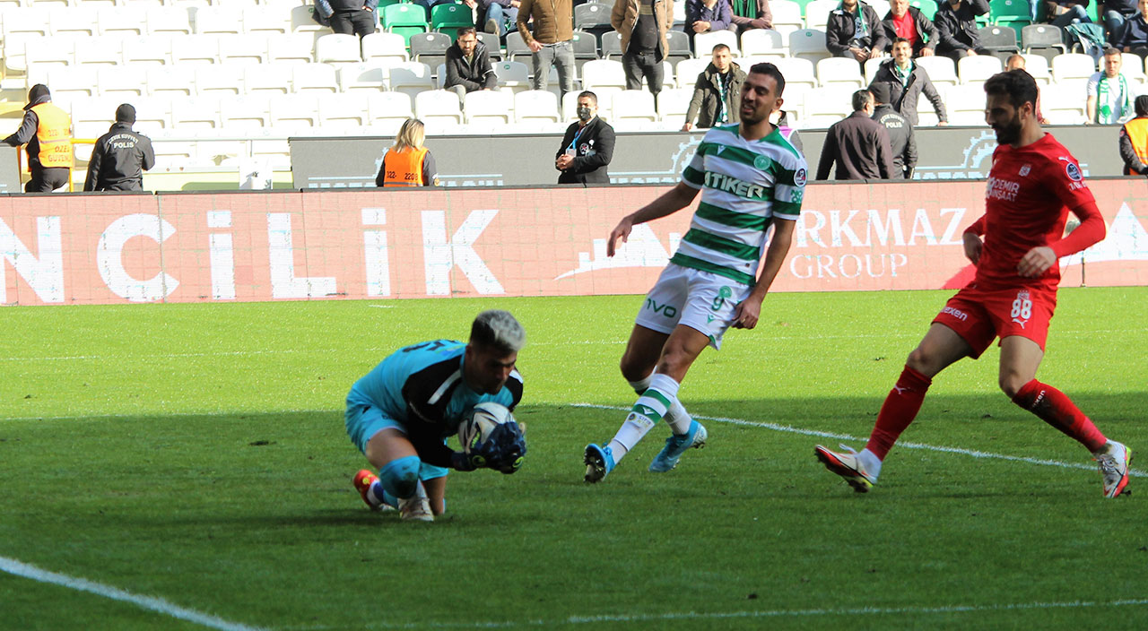 Konyaspor evinde ilk kez mağlup Konyaspor evinde ilk kez mağlup