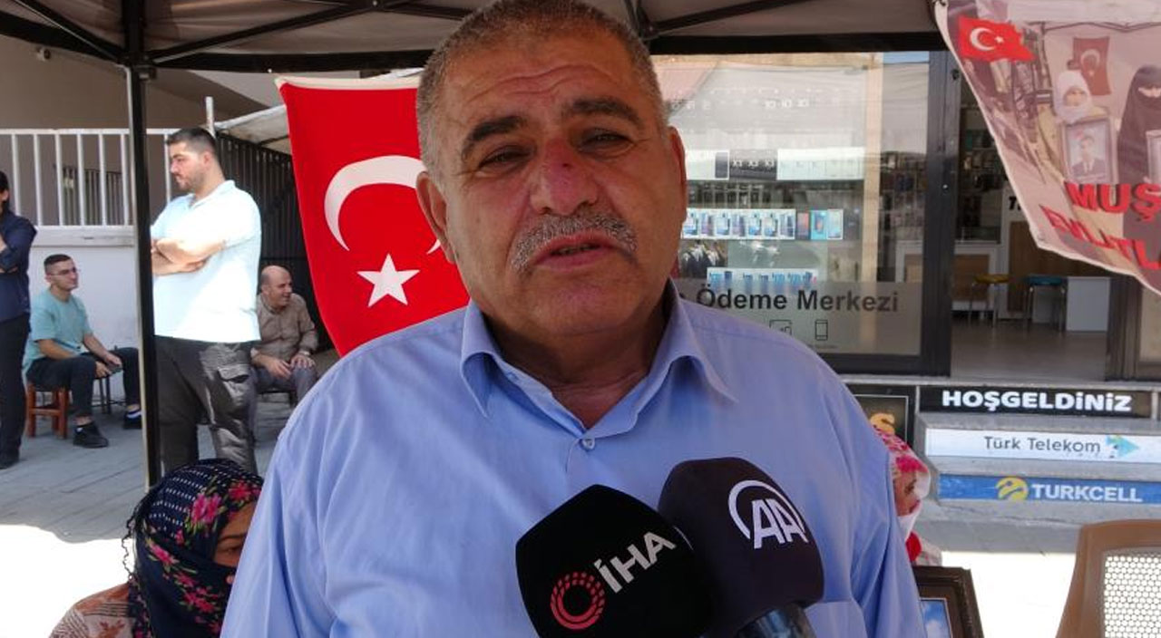 Evlat nöbetindeki annelerden Kılıçdaroğlu’na 'Demirtaş' tepkisi Evlat nöbetindeki annelerden Kılıçdaroğlu’na 'Demirtaş' tepkisi