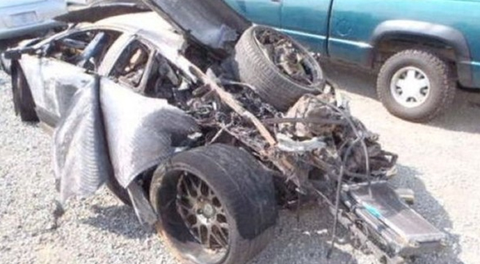 Lamborghini'nin Murcielago modelinin hurdası 34 bin lira