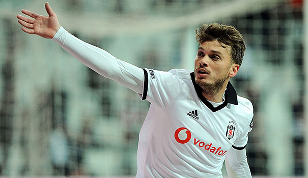 Karaveli'ye iki maç kredi! İşte yerine gelebilecek 3 isim