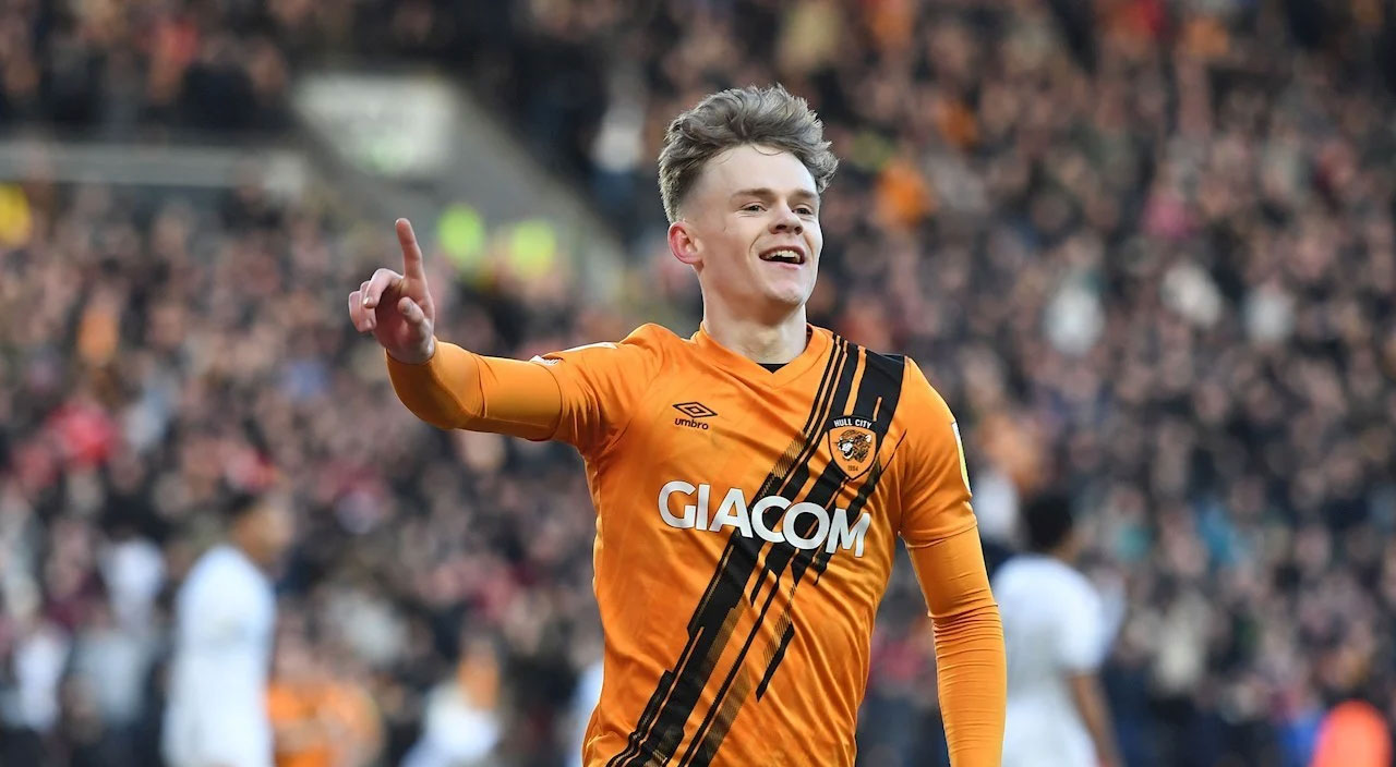 Hull City, Keane Lewis-Potter'ı West Ham United'a satmaya hazırlanıyor