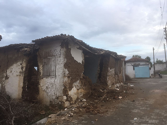 Son dakika! Manisa'da büyük deprem