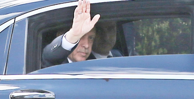Adı Başbakanlık için geçen isim, Erdoğan'ın makam aracında