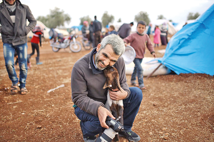 Dünyanın resmini çeken adam: Osman Sağırlı
