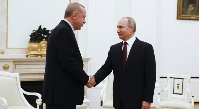 Cumhurbaşkanı Erdoğan ile Putin'in baş başa görüşmesi sona erdi