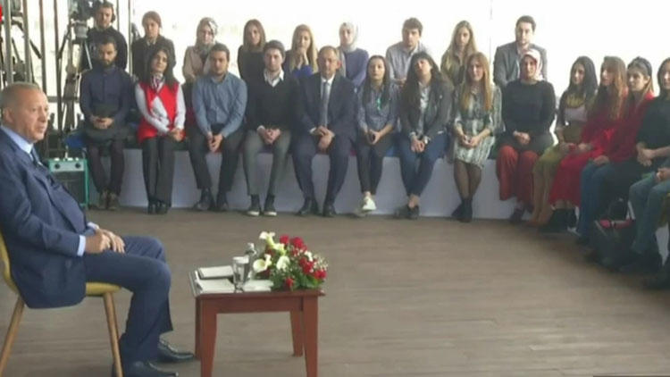 Cumhurbaşkanı Erdoğan'dan faiz ve kur yorumu: Operasyonları ters tepti