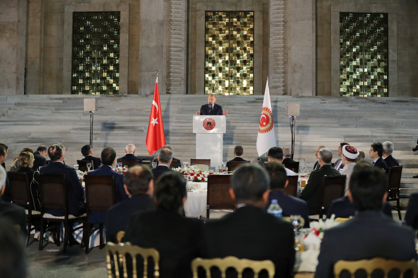 Cumhurbaşkanı Erdoğan'dan birlik mesajı: 82 milyon aynı gemideyiz