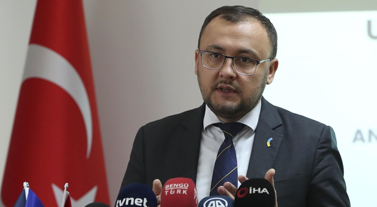 Ukrayna Büyükelçisi Bodnar paylaştığı video ile duyurdu: Rus ordusu kaçıyor