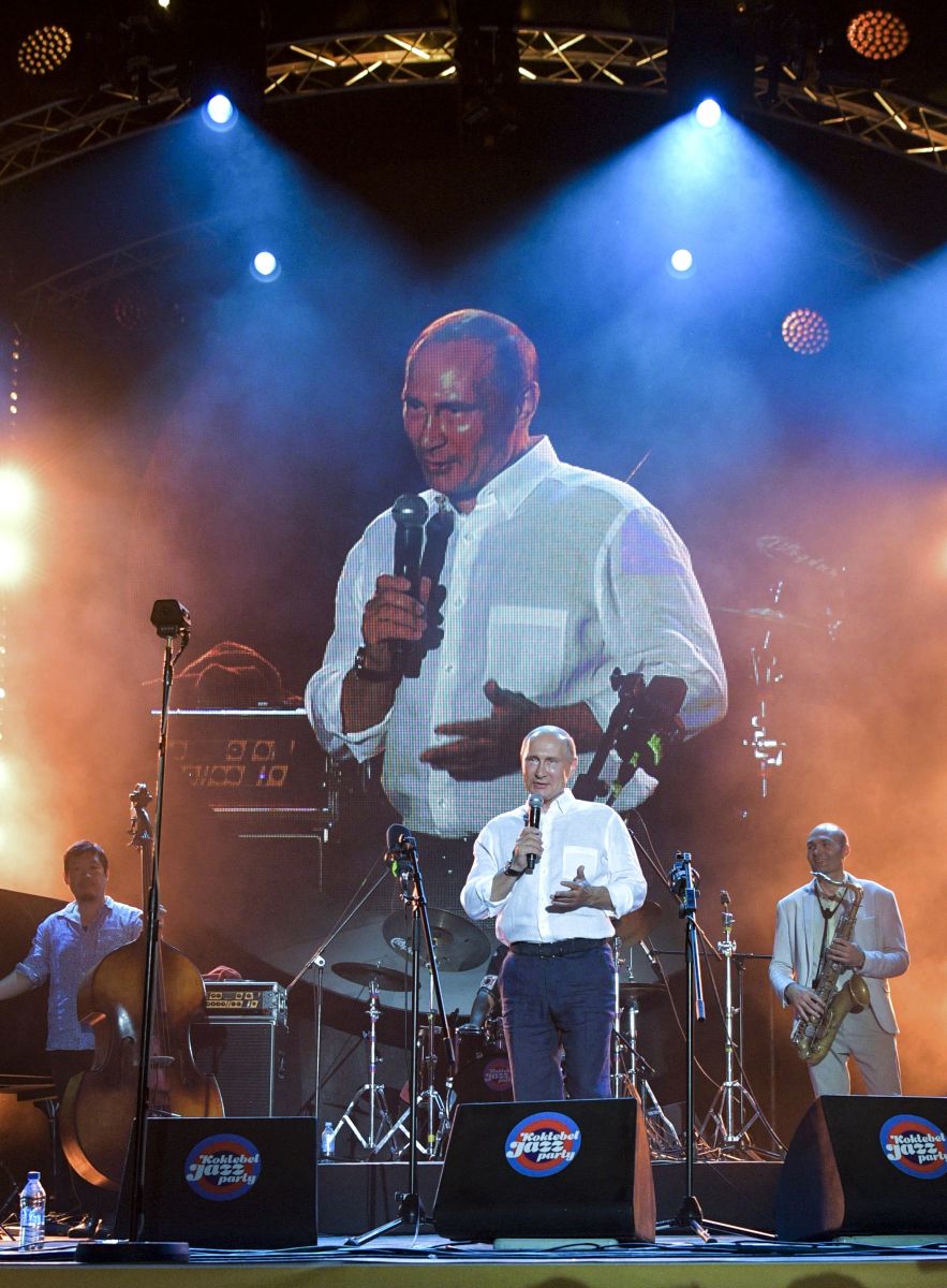 Putin'den kıyafet açıklaması