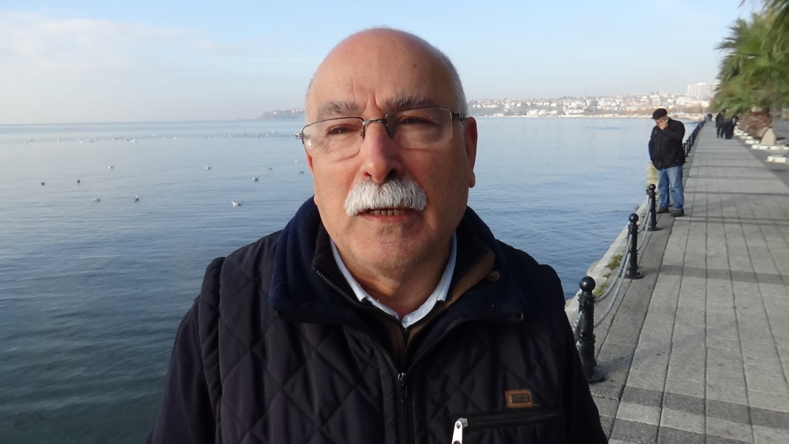 İstanbul Silivri'de deniz kıyıdan 25 metre geri çekildi