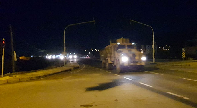 Sınıra komando sevkiyatı