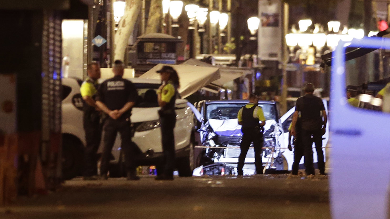 Şok iddia: Barselona'daki terör saldırılarını İspanya istihbaratı yaptı