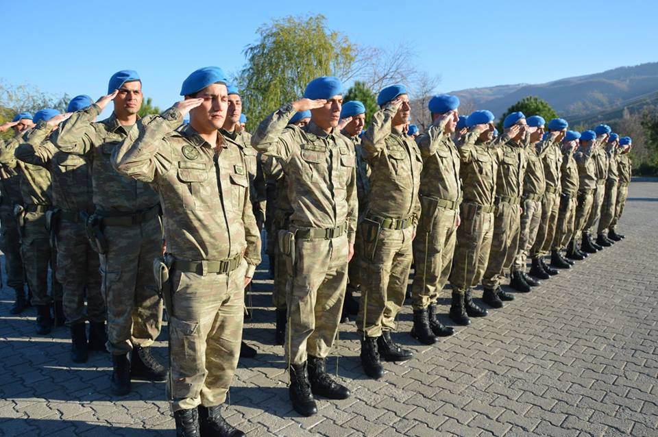 Kahraman komandolara Niksar'da davullu-zurnalı karşılama