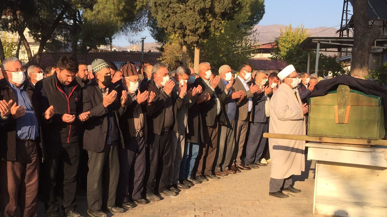 Derbi heyecanına dayanamadı, hayatını kaybetti