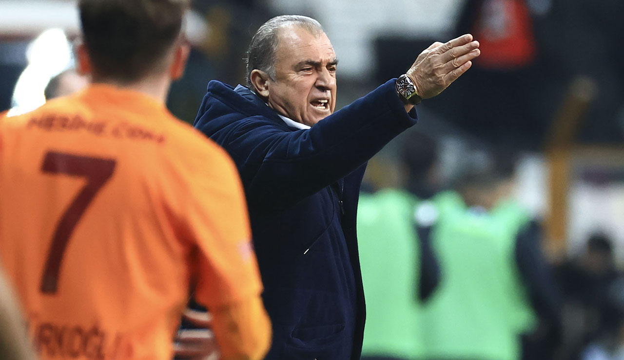 Beşiktaş, Galatasaray'ı 2-1 yendi