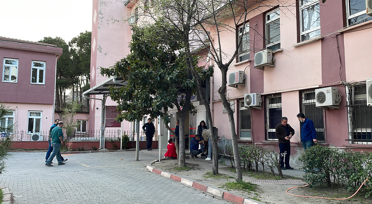 Balıkesir'de aile faciası! Anne-oğul öldü, baba-kız yaralı