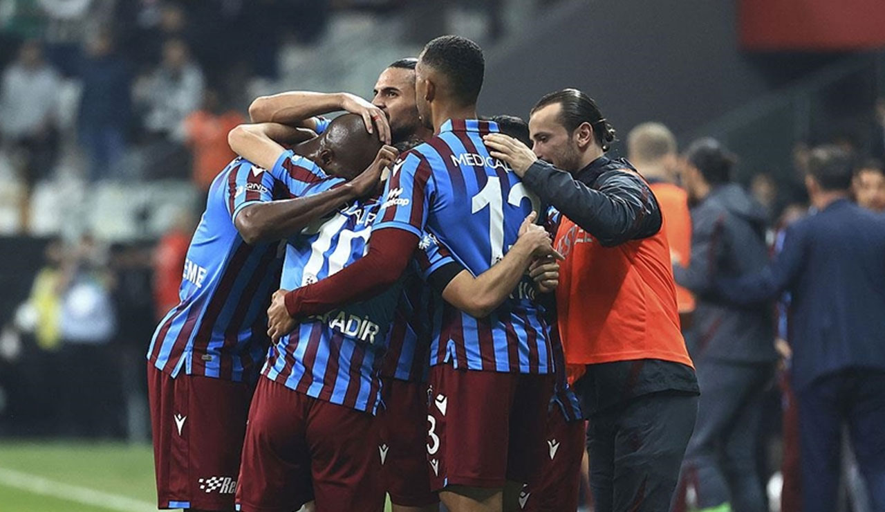Dipten zirveye: Trabzonspor, Abdullah Avcı ile tarih yazıyor Dipten zirveye: Trabzonspor, Abdullah Avcı ile tarih yazıyor