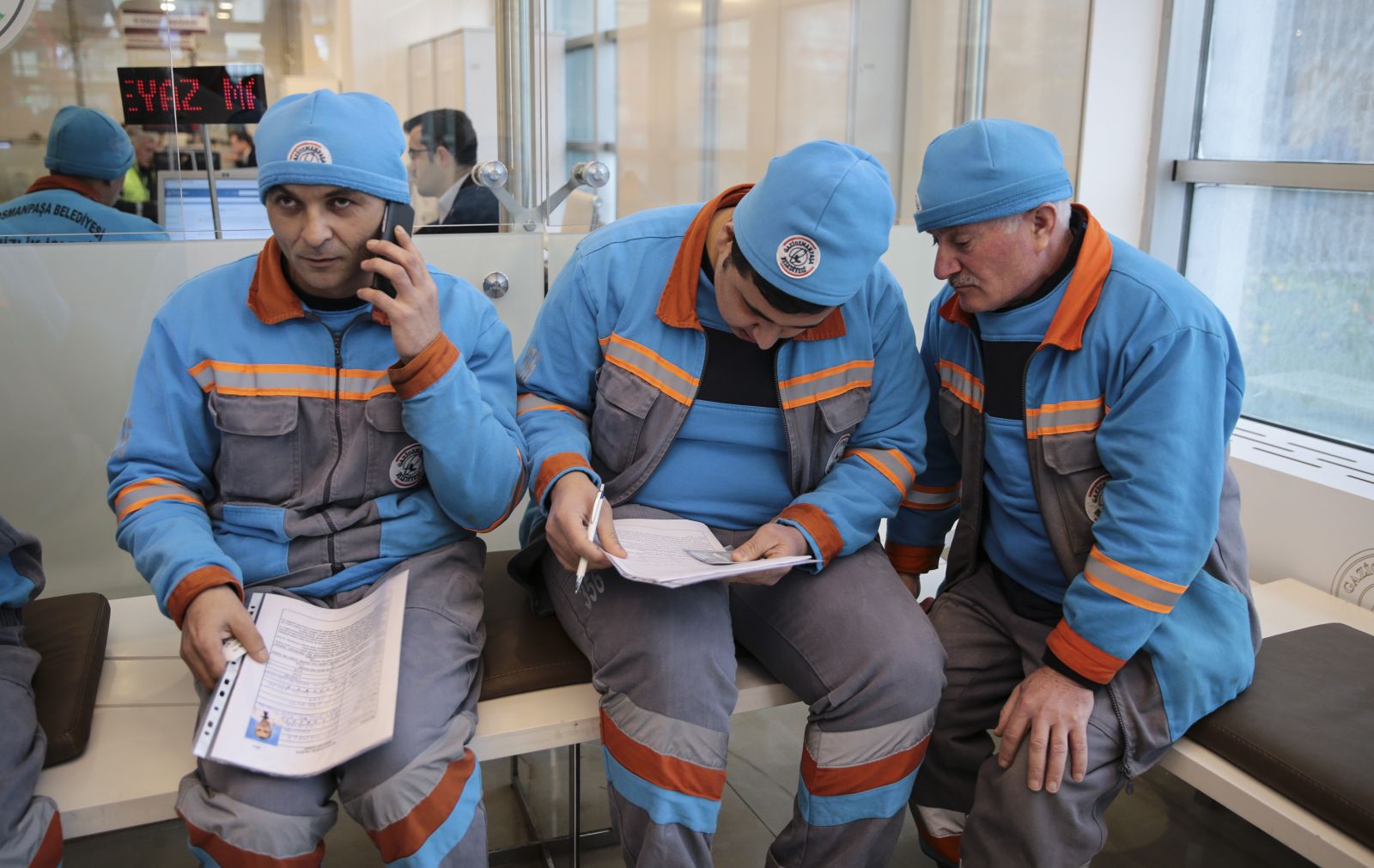 Taşeron işçiye kadro sınavında ne sorulacak? (Taşeron Kadro Başvuruları Son Gün Ne Zaman Bitecek)