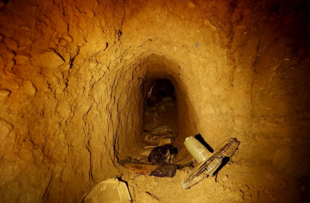 DAEŞ'in hava saldırılarından kaçmasını sağlayan tüneller bulundu