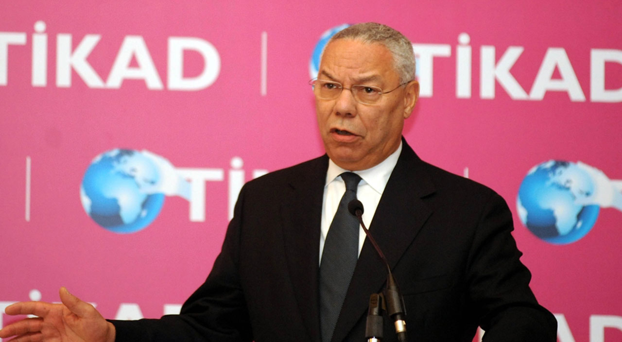 Eski ABD Dışişleri Bakanı Colin Powell hayatını kaybetti
