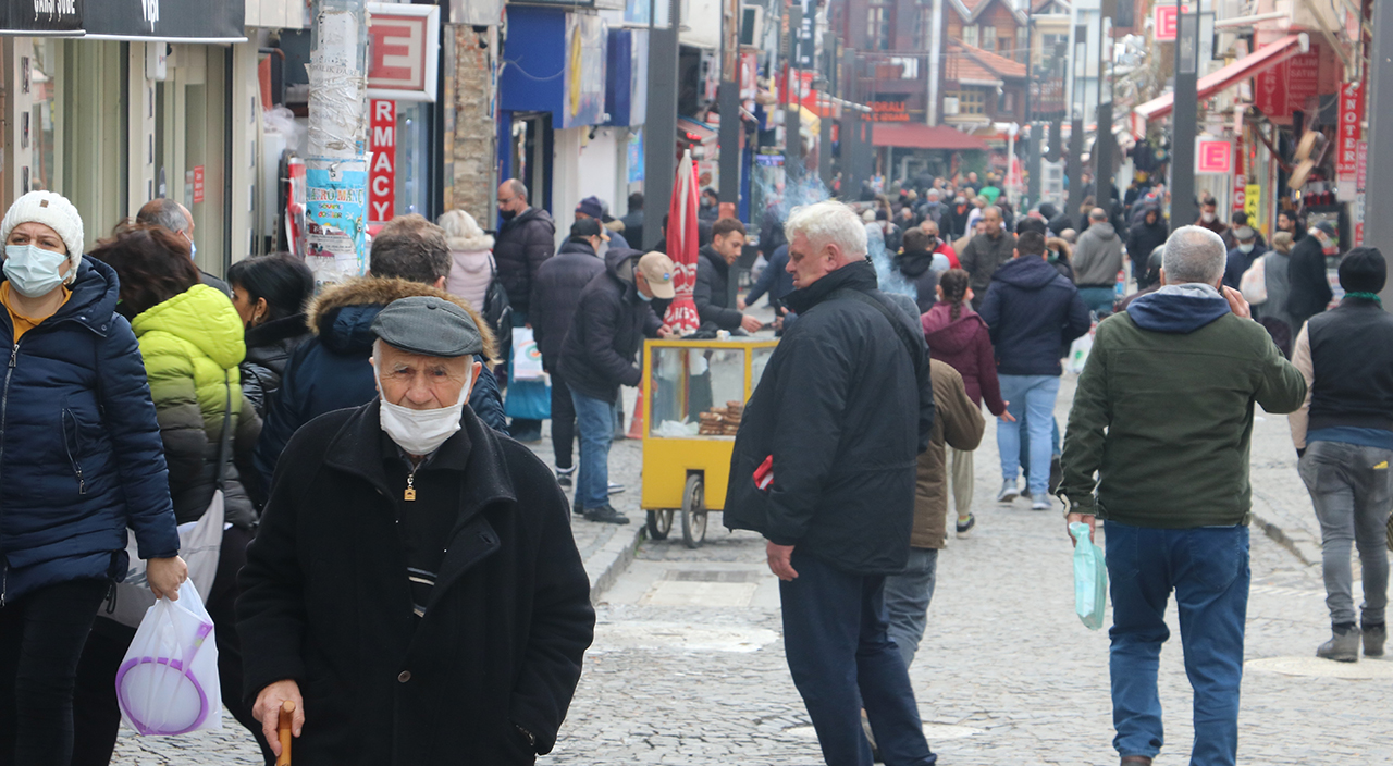 Dolar yükseldikçe Edirne'ye akın ediyorlar