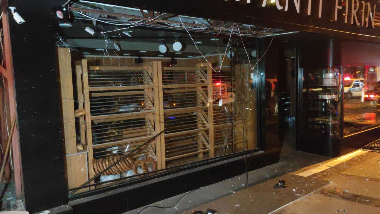 Ataşehir'de doğalgaz bomba gibi patladı: 1 yaralı