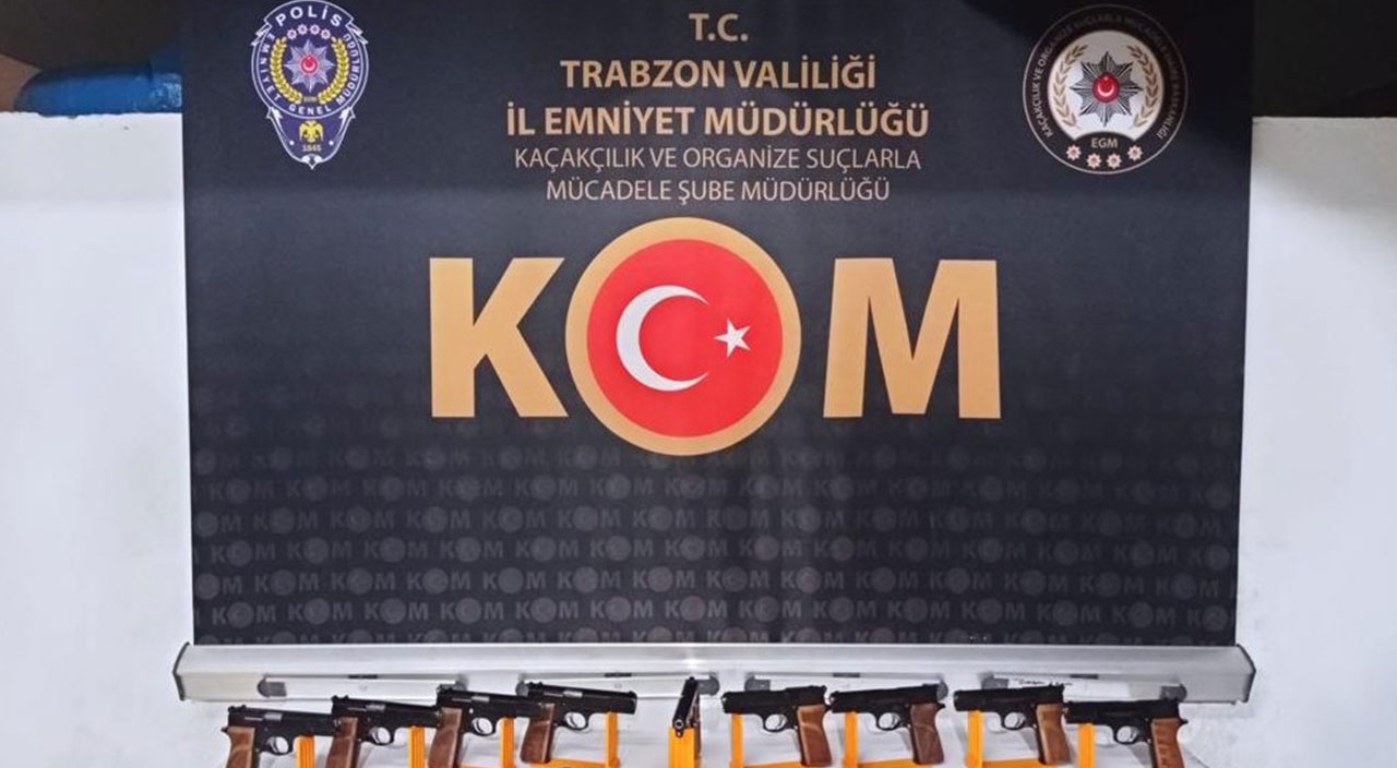 Ay çekirdeği çuvalında silah kaçakçılığı