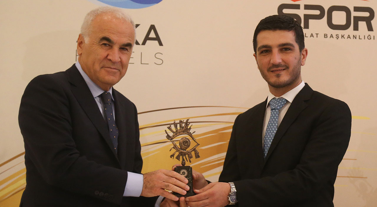 Yılın Basın Fotoğrafları Ödül Töreni'nde İHA'ya ödül yağdı