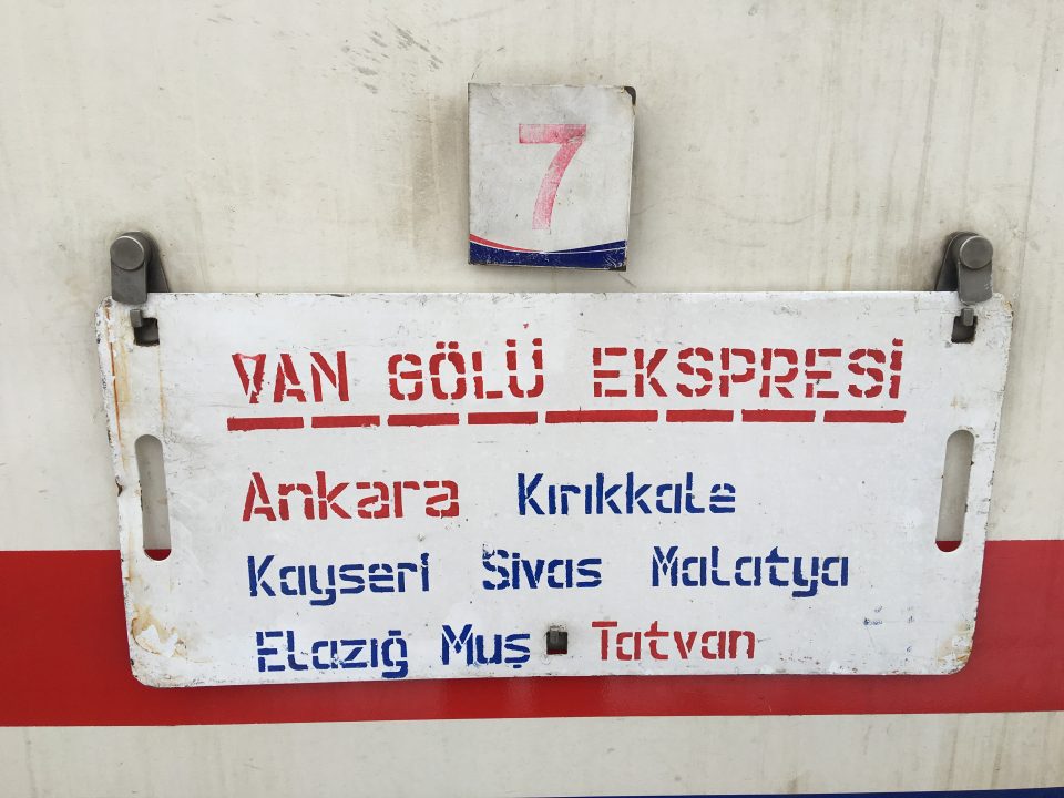 Doğu Ekspresine Güçlü Rakip | Van Gölü Ekspresi Bilet Fiyatları Kaç TL? ( Van Gölü Ekspresi Tarife Saatleri