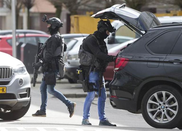 Hollanda'da 3 kişiyi öldüren Türk kökenli saldırgan yakalandı