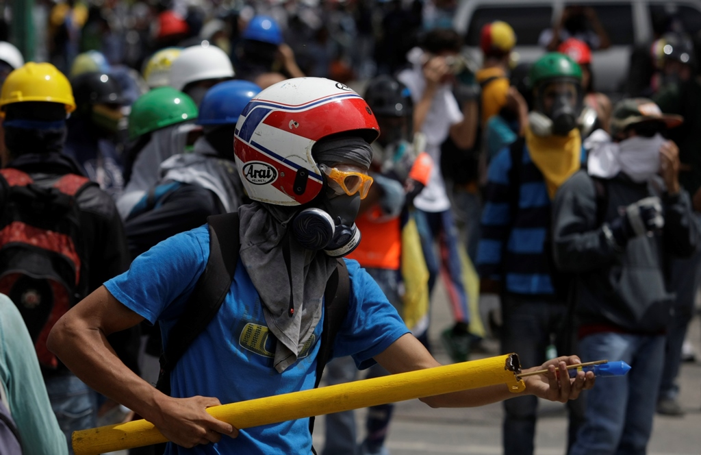 Venezuela'daki protestolarda ölü sayısı artıyor