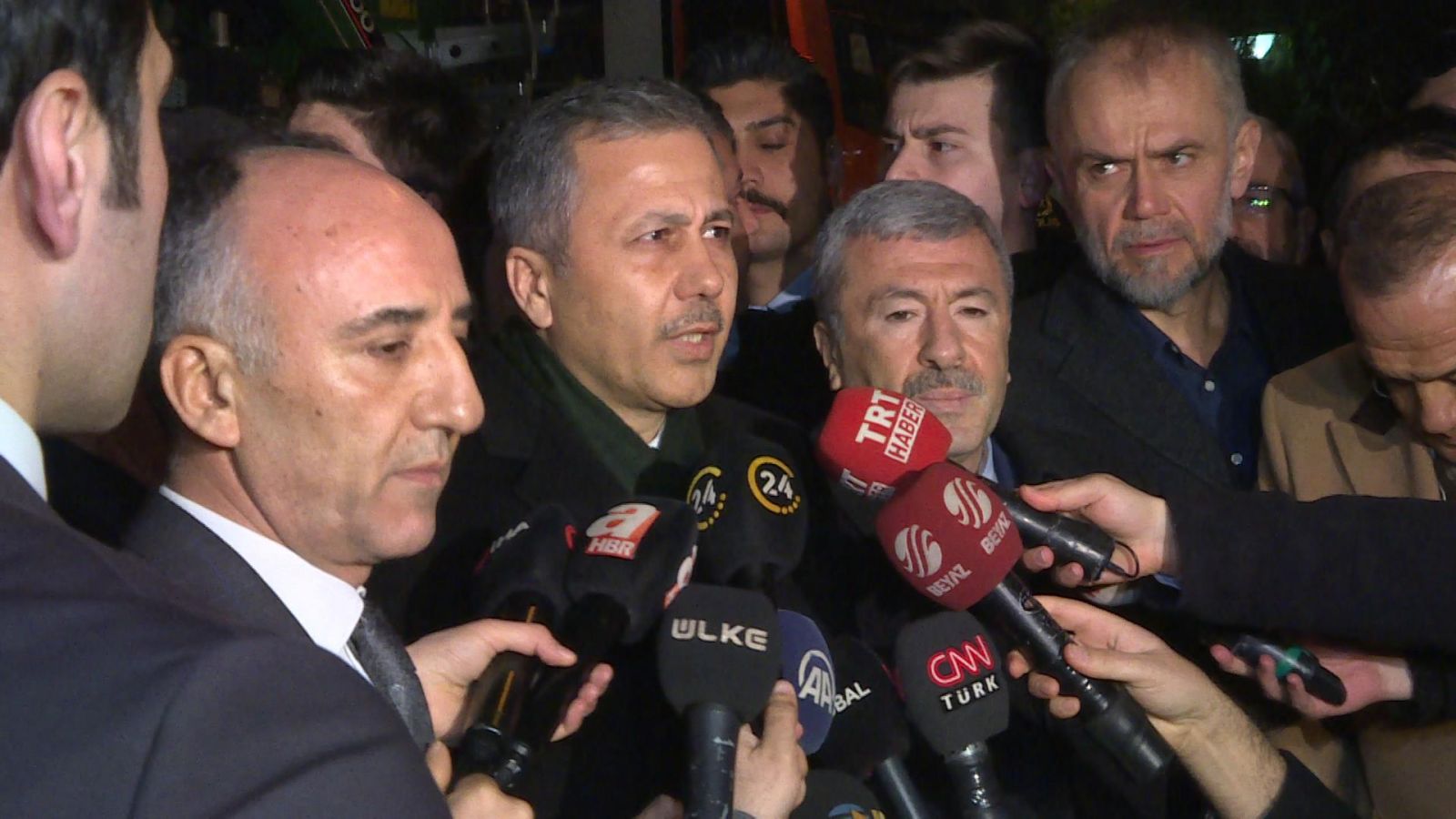 İstanbul'da askeri helikopter düştü: 4 askerimiz şehit